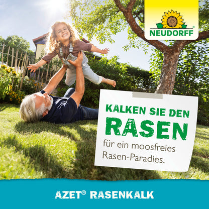 Mit Azet Rasenkalk von Neudorff den Rasen kalken für eine moosfreie, sattgrüne Rasenfläche