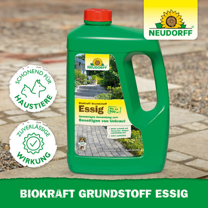 Flasche Neudorff BioKraft Grundstoff Essig gegen Unkraut und die Hinweise Schonend für Haustiere und zuverlässige Wirkung